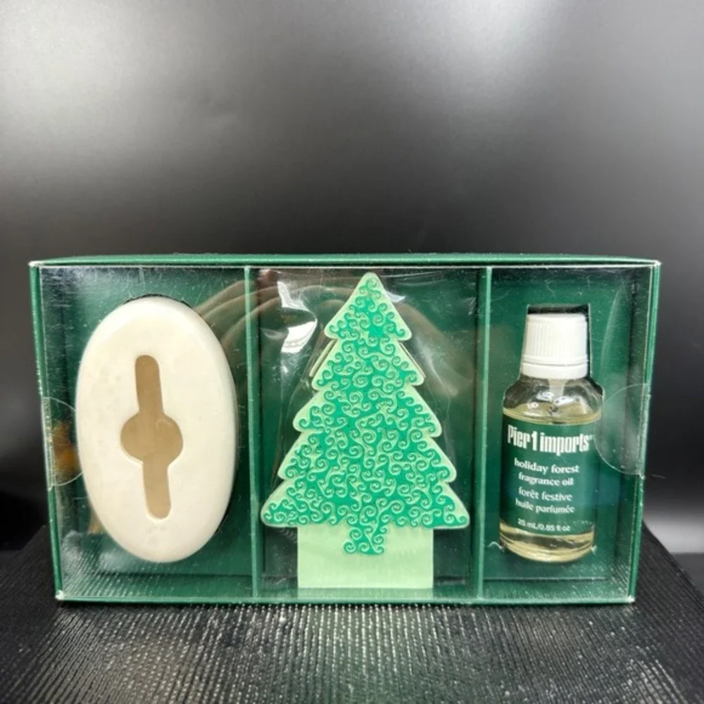 Pier 1 Imports Holiday Forest Fragrance Diffuser‎ Set Ceramic Base Tree NEW